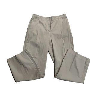 TALBOTS petite khakis. EUC. Slash pockets on sides in front.